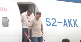 যশোর বিমানবন্দরে পৌঁছেছেন প্রধানমন্ত্রী